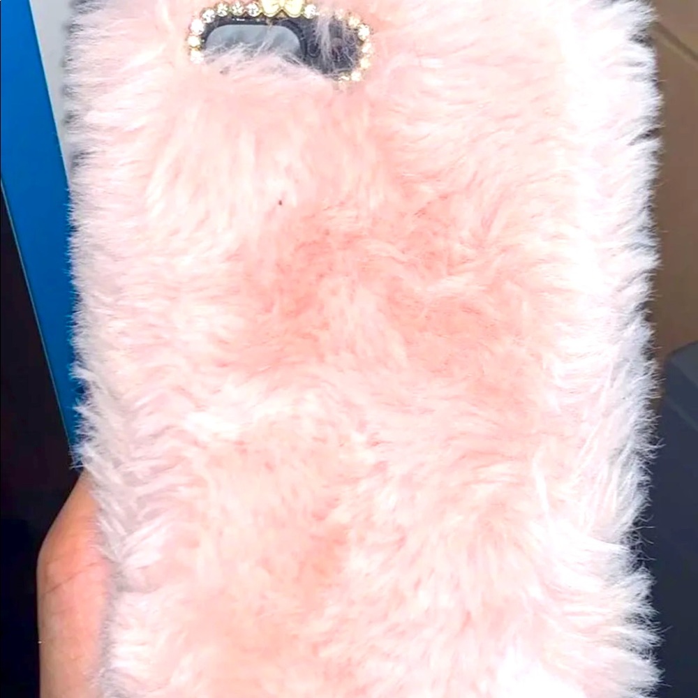 iPhone fur case